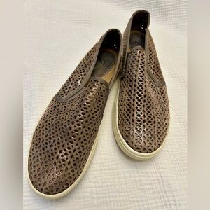 Sofft Bronze Metallic Leather Perforated Slip On Slides Flats Sz 8